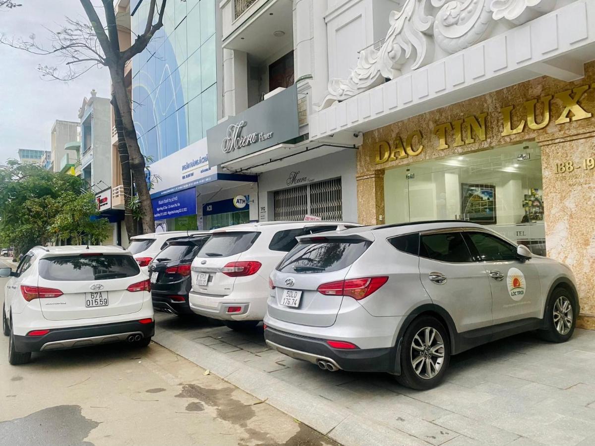 Dac Tin Luxury Hotel Туїхоа Екстер'єр фото